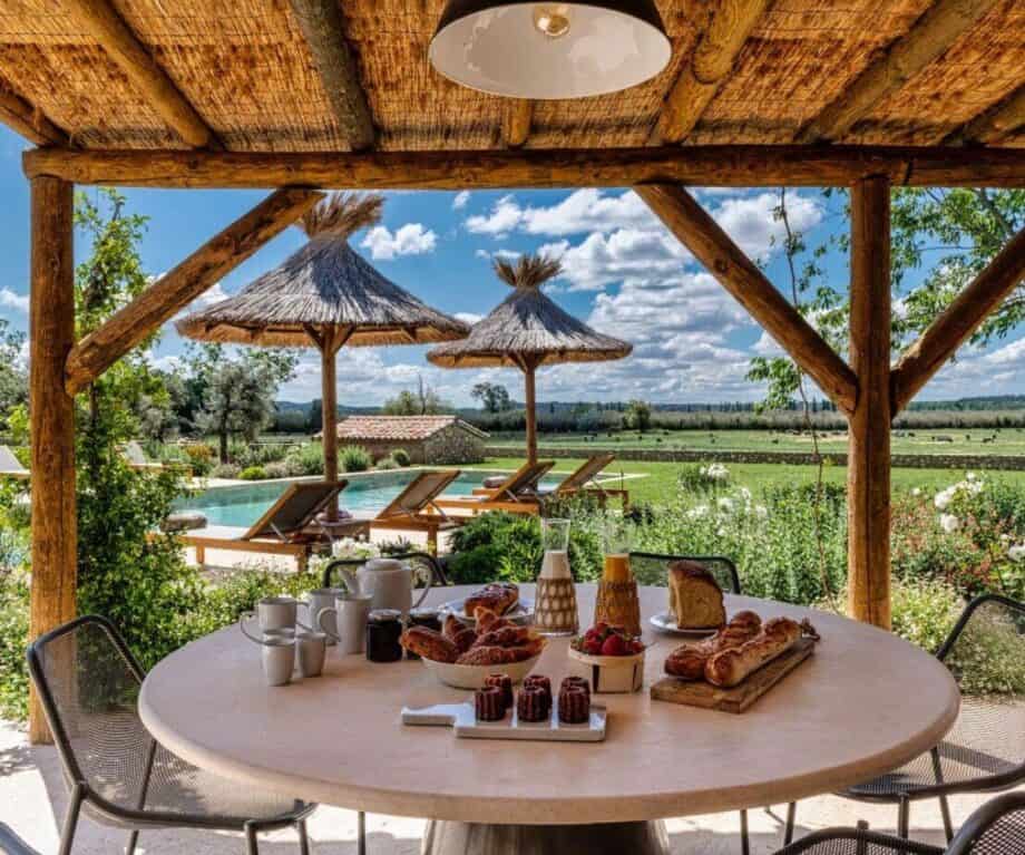 Luxury Villa Touret de l'Isle is a a true jewel of the Alpilles, featuring elegant, oversized windows and airy rooms with high ceilings. Villa Touret de l'Isle offers the perfect combination of nature, culture, and luxury for an unforgettable Provencal retreat.